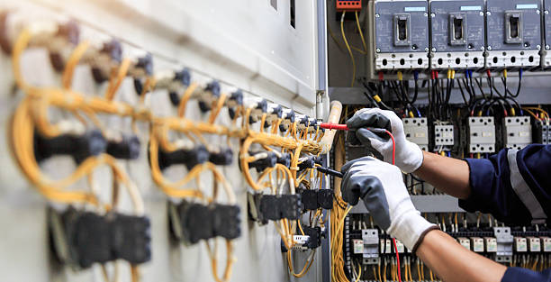 Professional Electrician technician working in Lake Pocotopaug, CT